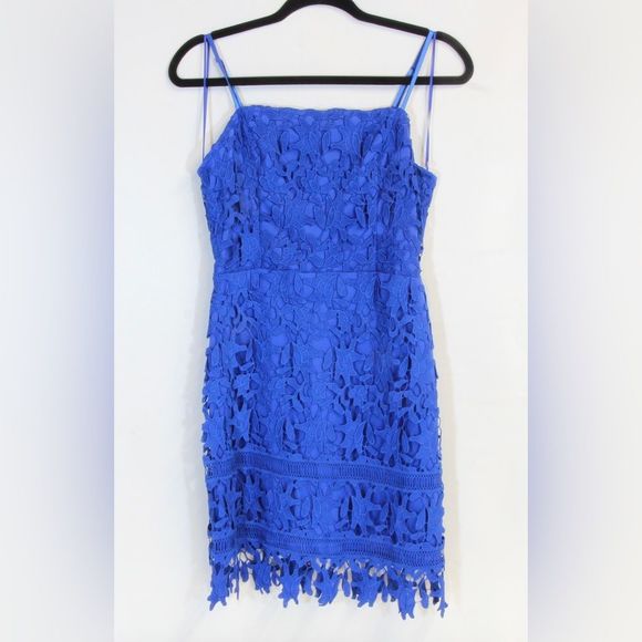 ASTR The Label Blue Lace Women's Mini Sleeveless Cocktail Dress Size Small NWOT - Picture 1 of 4